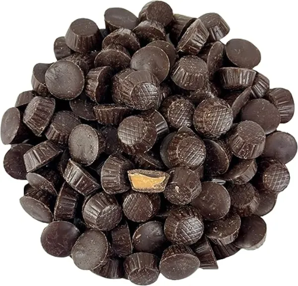 Unreal Dark Chocolate Peanut Butter Cups Gummies bottle